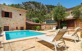 Fabulous Rural House With Views To The Mountains With Swimming Pool